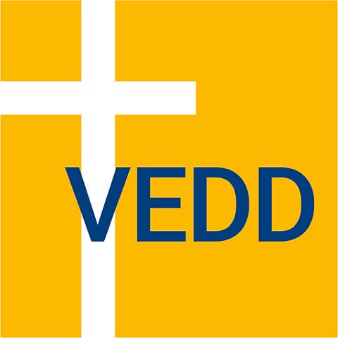 Logo vom VEDD gelb-weißes Logo mit blauer Schrift vom VEDD